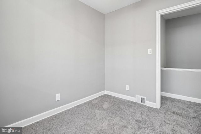 1621 FORT DUPONT ST SE, Washington, DC 20020