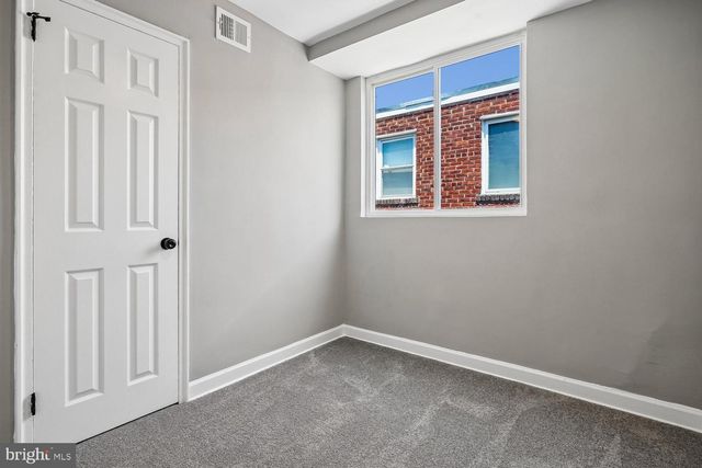 1621 FORT DUPONT ST SE, Washington, DC 20020