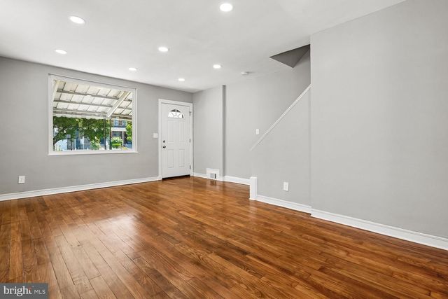 1621 FORT DUPONT ST SE, Washington, DC 20020