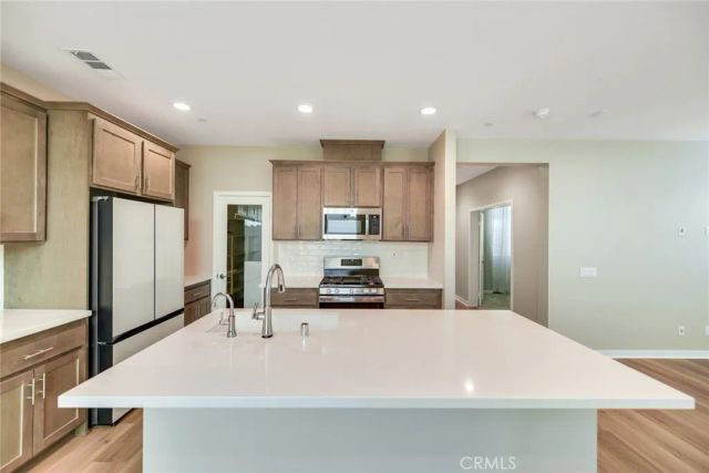 26149 Park Avenue 18, Loma Linda, CA 92354