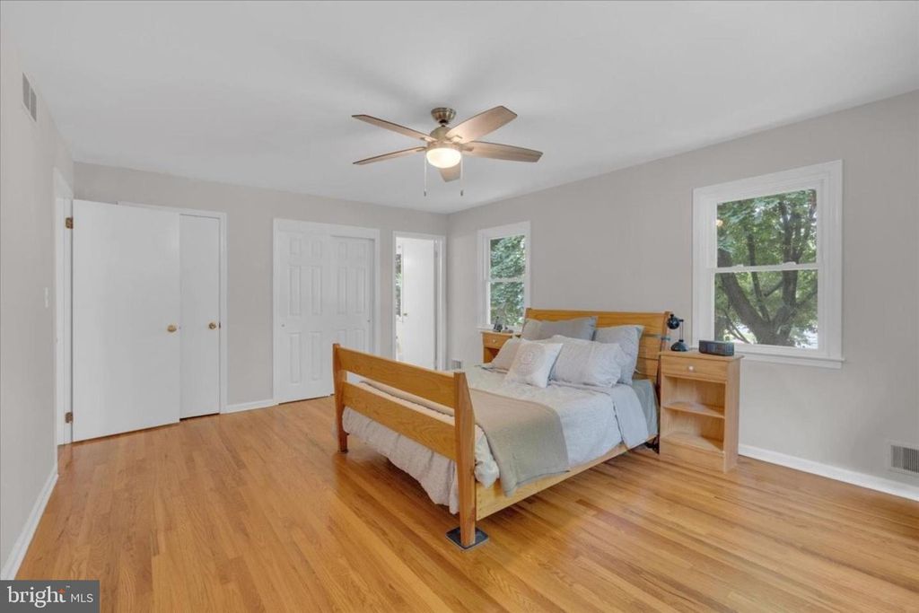 298 N POST RD, Princeton Junction, NJ 08550