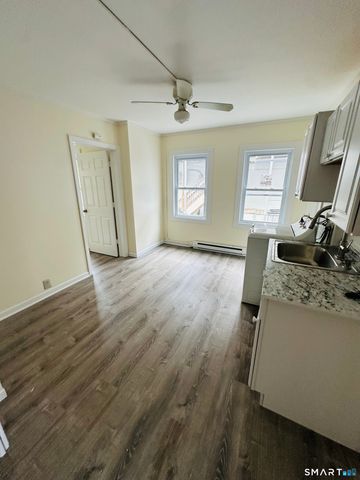 6 East Walnut Street 1L, Stamford, CT 06902