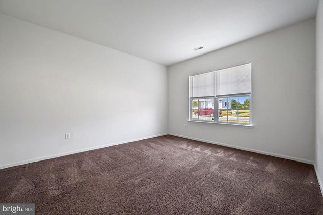 45 FIELDS DR, Smyrna, DE 19977