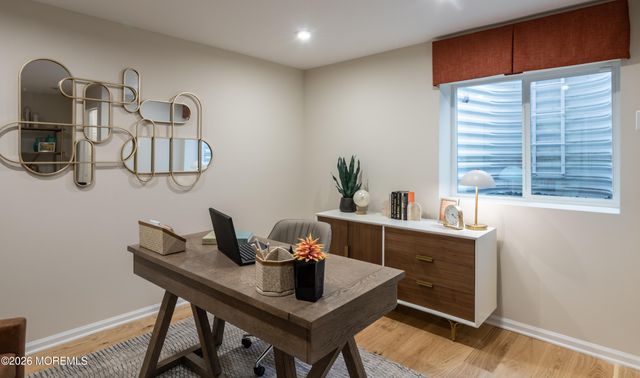 7 American Way, Manalapan, NJ 07726