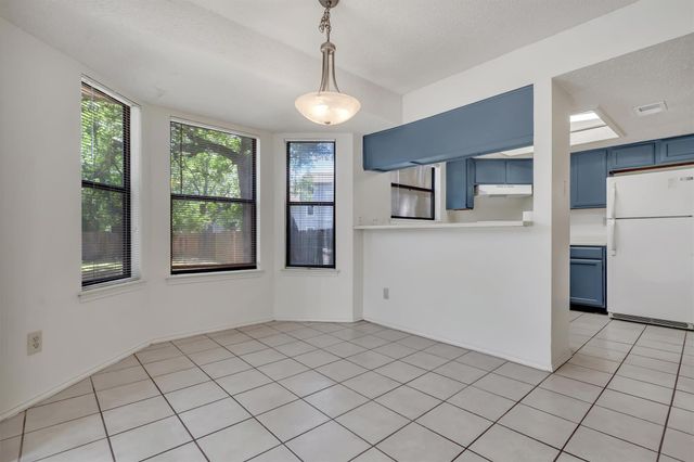 7802 Topawa CV B, Austin, TX 78729