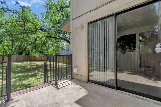 7802 Topawa CV B, Austin, TX 78729