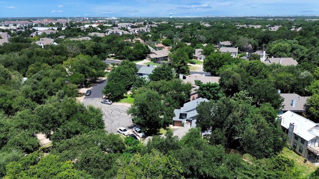 7802 Topawa CV B, Austin, TX 78729