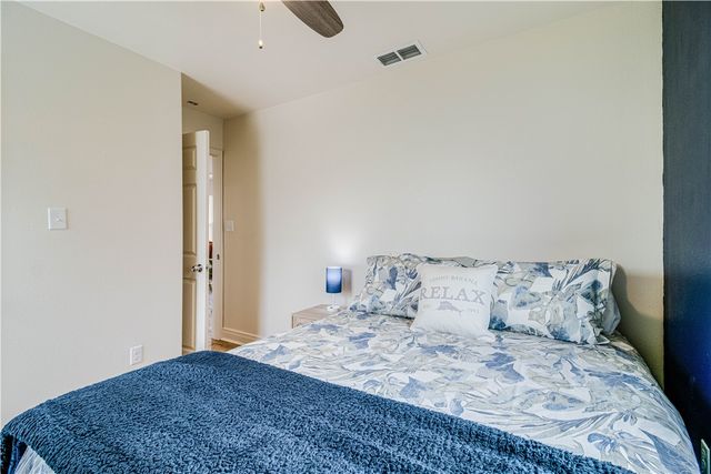 509 W Avenue E, Port Aransas, TX 78373