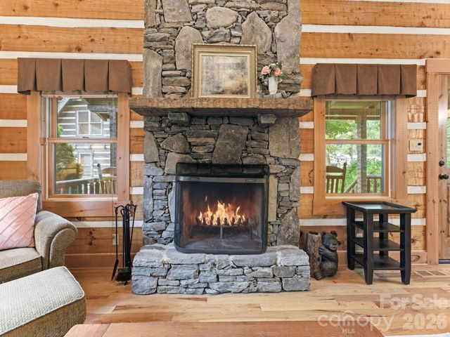 18 Rachels Circle, Maggie Valley, NC 28751
