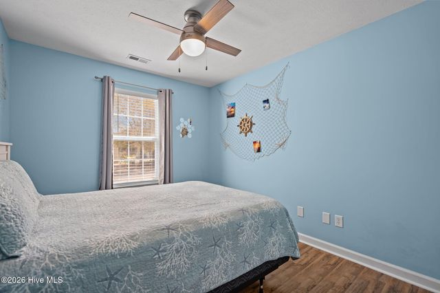 137 NE 4th Street, Oak Island, NC 28465