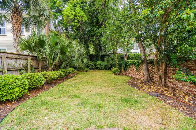 102 Beaufain Street B, Charleston, SC 29401