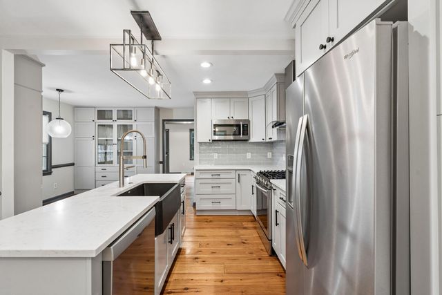 102 Beaufain Street B, Charleston, SC 29401