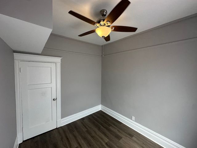 6426 S INGLESIDE Avenue 2, Chicago, IL 60619