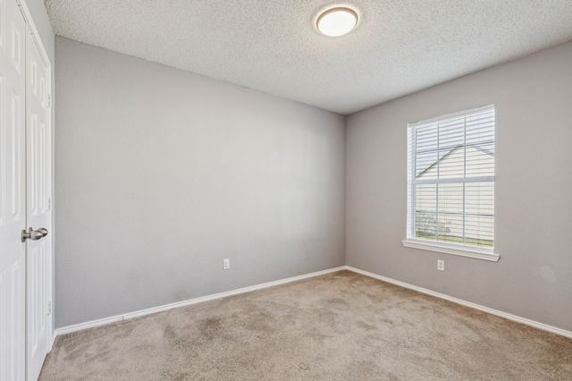 5724 Giddyup Lane, Fort Worth, TX 76179