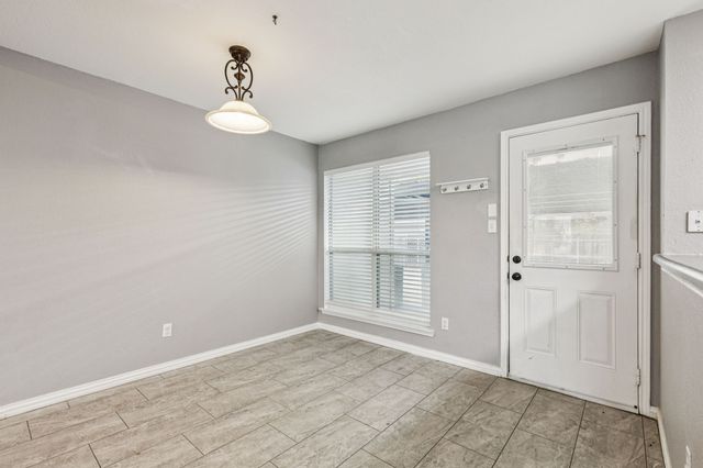 5724 Giddyup Lane, Fort Worth, TX 76179