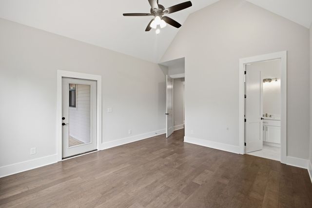 10 Evergreen Trail, Burns, TN 37029