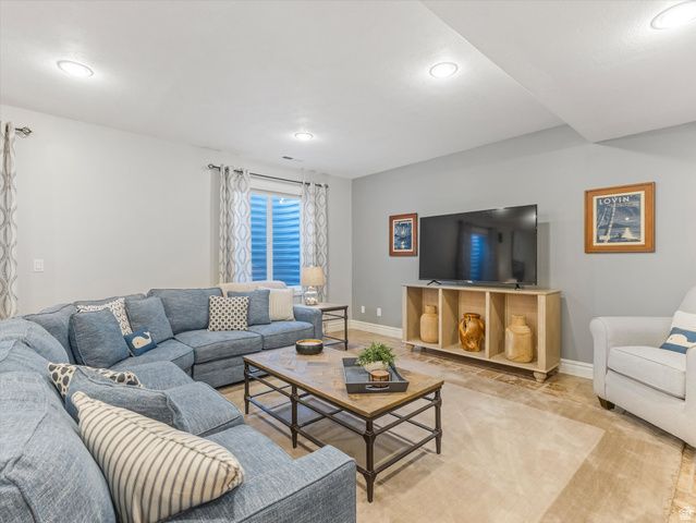 2185 E CATANIA DR, Draper, UT 84020