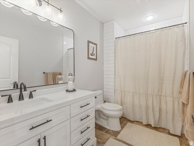 2185 E CATANIA DR, Draper, UT 84020