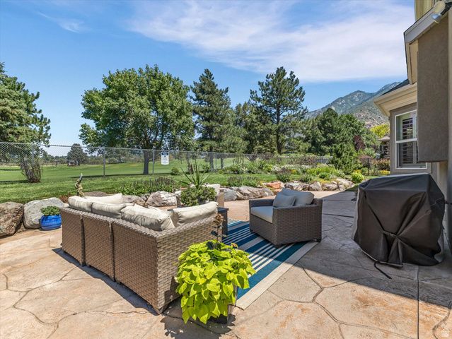2185 E CATANIA DR, Draper, UT 84020