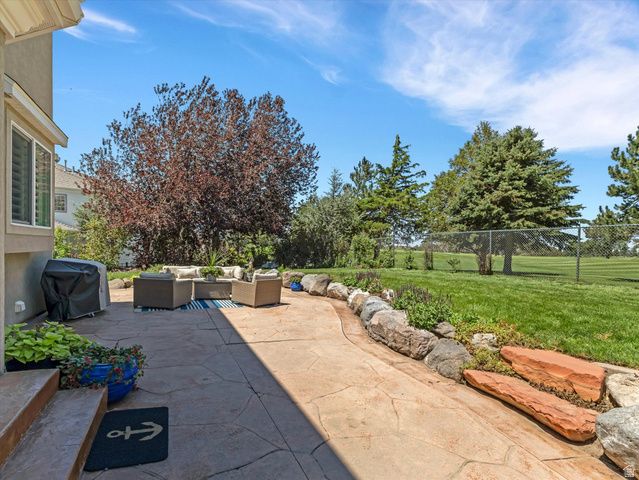 2185 E CATANIA DR, Draper, UT 84020