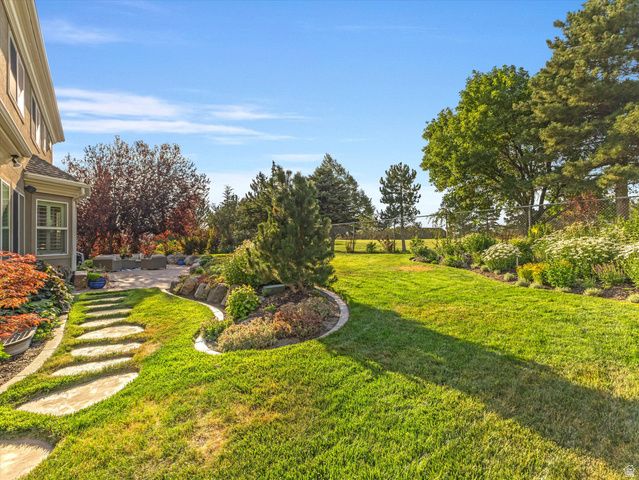 2185 E CATANIA DR, Draper, UT 84020