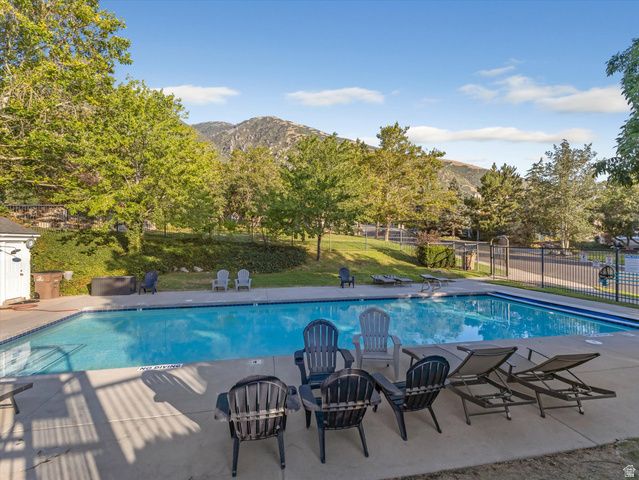 2185 E CATANIA DR, Draper, UT 84020