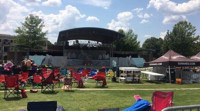 322 Suwanee Ave, Suwanee, GA 30024