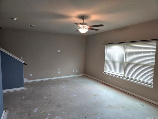 157 Fawn Trace, San Antonio, TX 78253