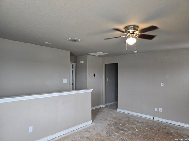 157 Fawn Trace, San Antonio, TX 78253