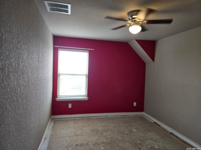 157 Fawn Trace, San Antonio, TX 78253