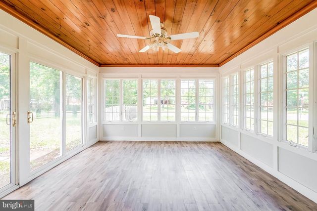9206 PEABODY ST, Manassas, VA 20110