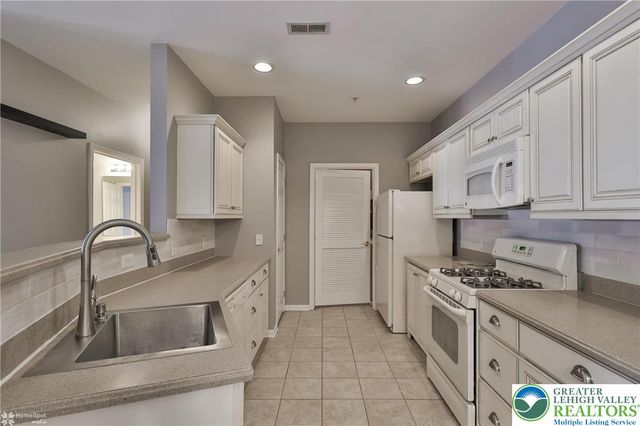 710 Eden Terrace, Easton, PA 18042