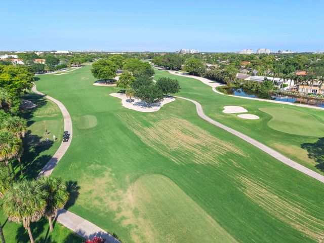 250 Jacaranda Drive 308, Plantation, FL 33324