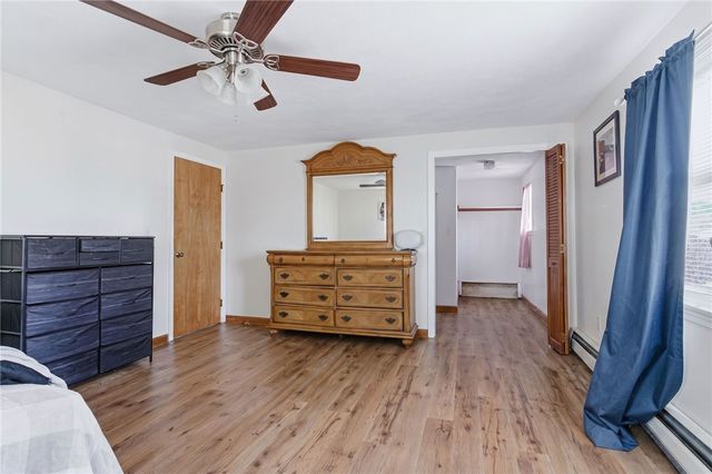 4 Rosemont Avenue, Johnston, RI 02919