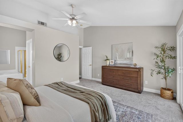 2237 Americana Dr, Roseville, CA 95747
