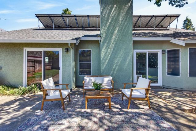 2237 Americana Dr, Roseville, CA 95747