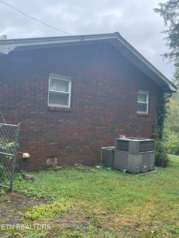 287 Lone Mountain Rd, Tazewell, TN 37879