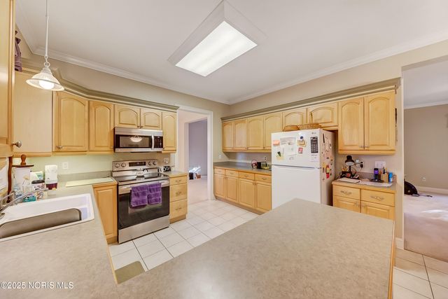 1797 County Road 5-2, Delta, OH 43515