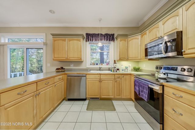 1797 County Road 5-2, Delta, OH 43515