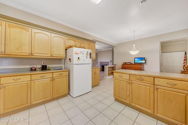 1797 County Road 5-2, Delta, OH 43515