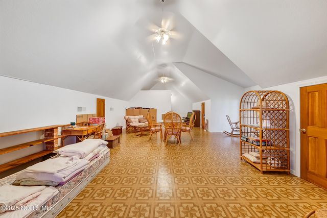 1797 County Road 5-2, Delta, OH 43515