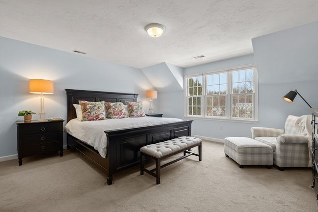 7 Huckleberry Road, Hopkinton, MA 01748
