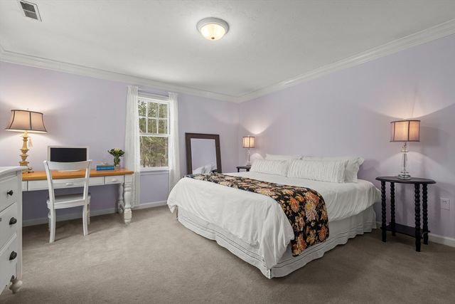 7 Huckleberry Road, Hopkinton, MA 01748