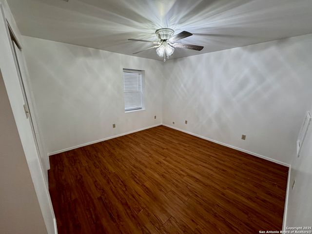 203 Zanderson, Jourdanton, TX 78026