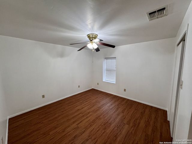 203 Zanderson, Jourdanton, TX 78026