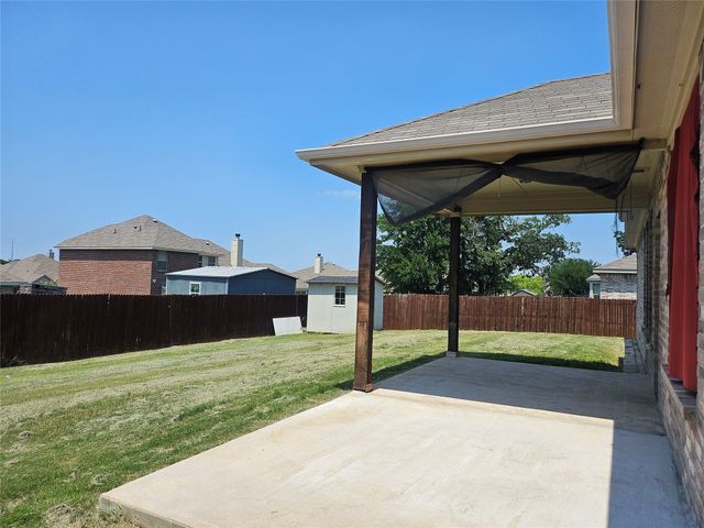 3724 Cecelia Lane, Forest Hill, TX 76140