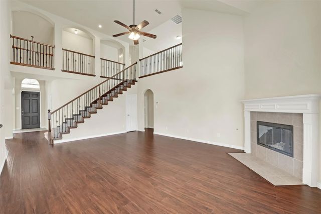 10438 Coach House Lane, Frisco, TX 75035