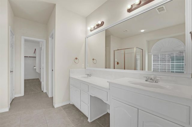 10438 Coach House Lane, Frisco, TX 75035