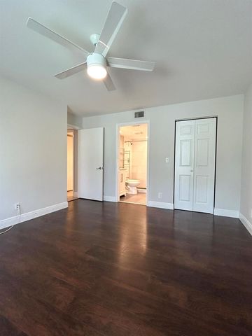 13830 Oneida Drive G1, Delray Beach, FL 33446