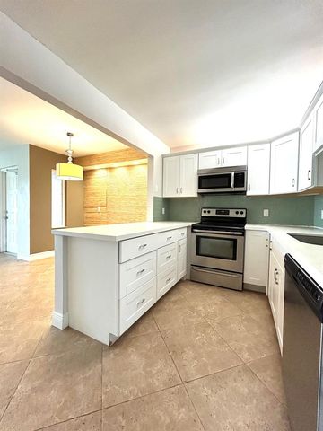 13830 Oneida Drive G1, Delray Beach, FL 33446